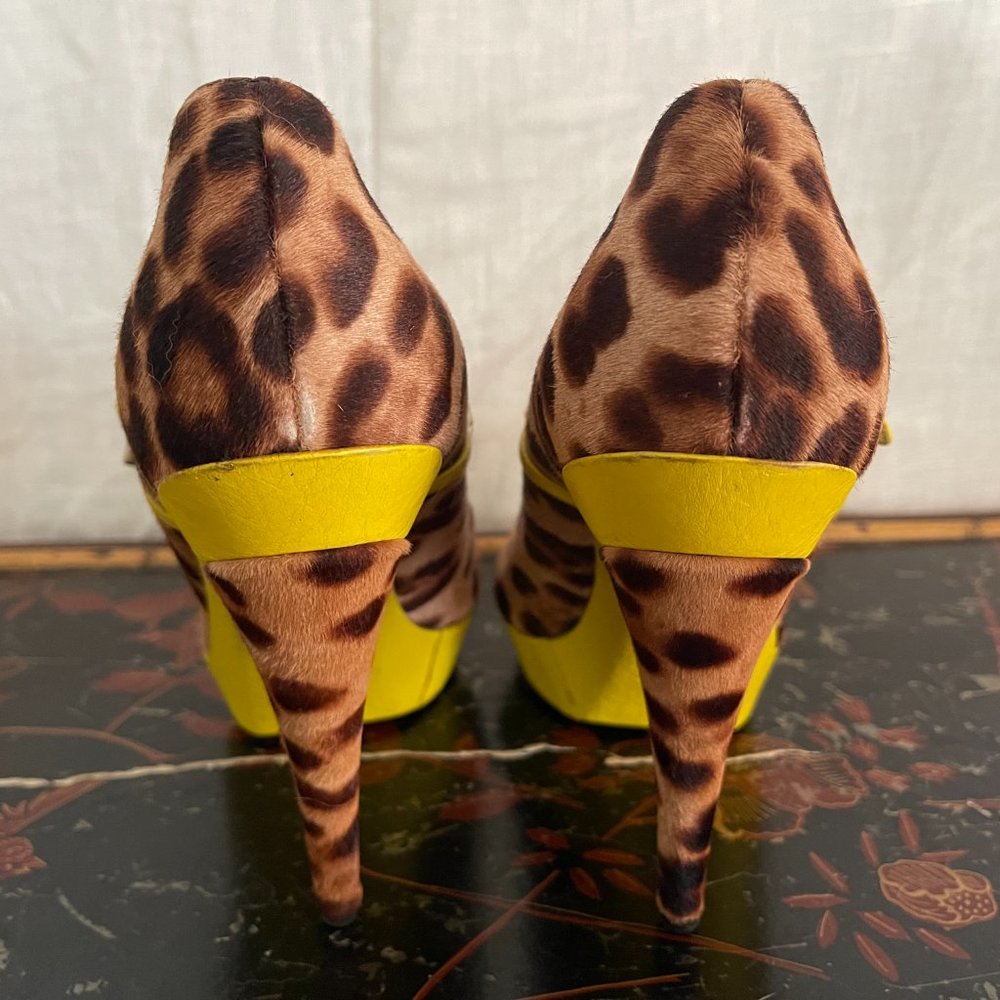 Pair Dolce & Gabbana Leopard Platforms - Picture 2 of 6